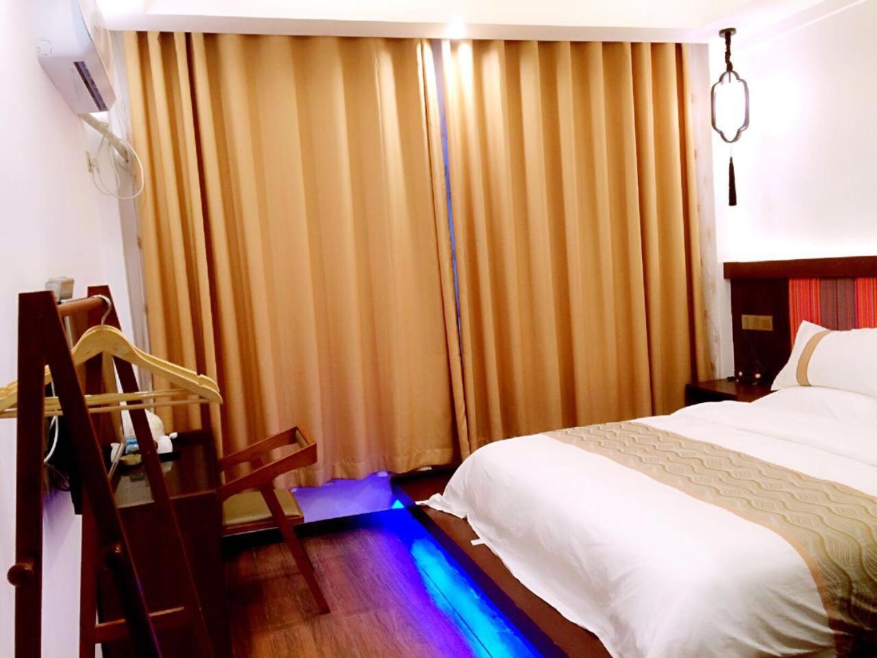 Family Hotel Zhangjiajie Εξωτερικό φωτογραφία