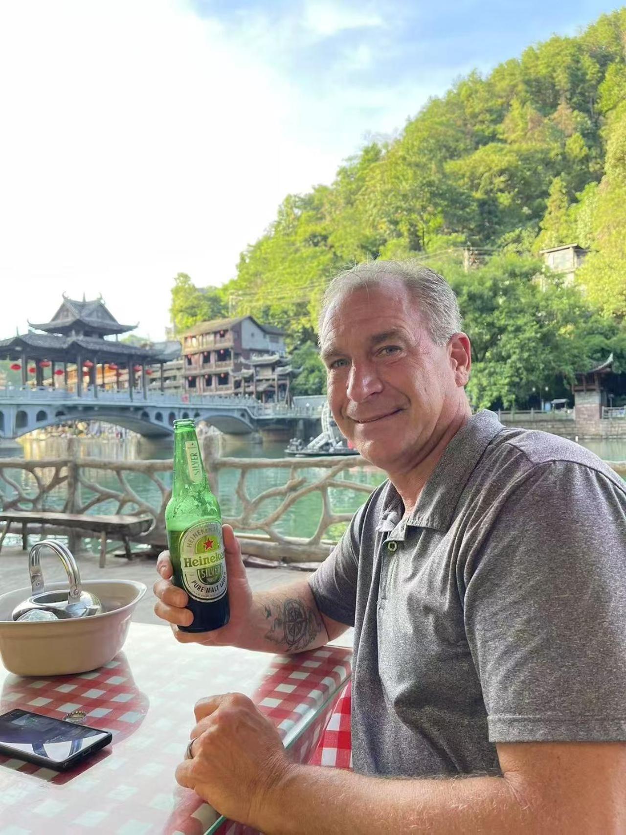 Family Hotel Zhangjiajie Εξωτερικό φωτογραφία
